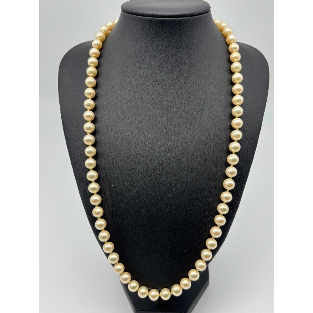 Vintage Marvella Single Strand Cream Faux Pearls with Gold-Tone Clamshell Clasp